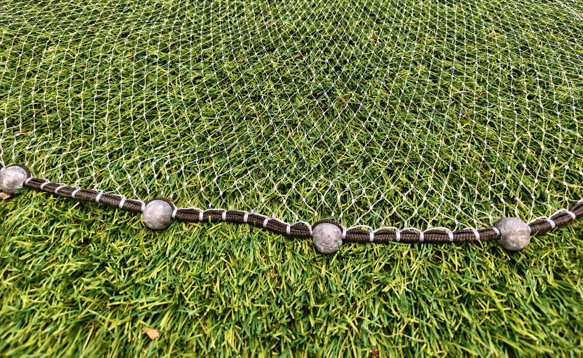 Ball-weighted cast net lead line with gaps between the lead weights