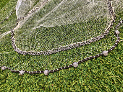 Chain Gang chain bottom next to a traditional ball leadline